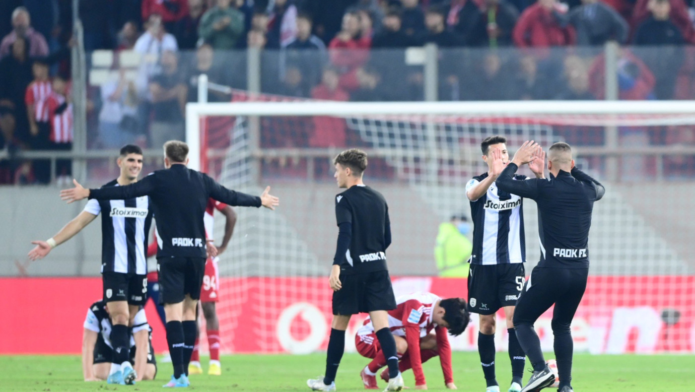 Ξέσπασαν στα αποδυτήρια