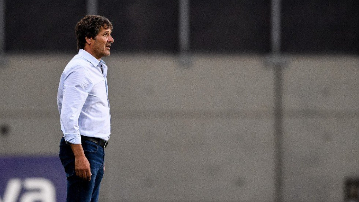 Καραγεωργίου: «Δεν μπαίνουμε στη λογική αν είναι ικανός ή όχι ο Λουτσέσκου»