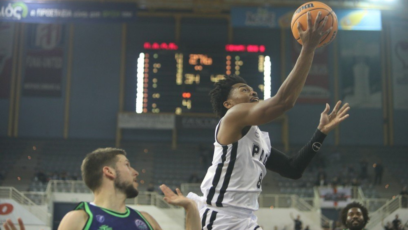 Υπερηχητικός ΠΑΟΚ, διέλυσε τη Σάσαρι στο παλατάκι