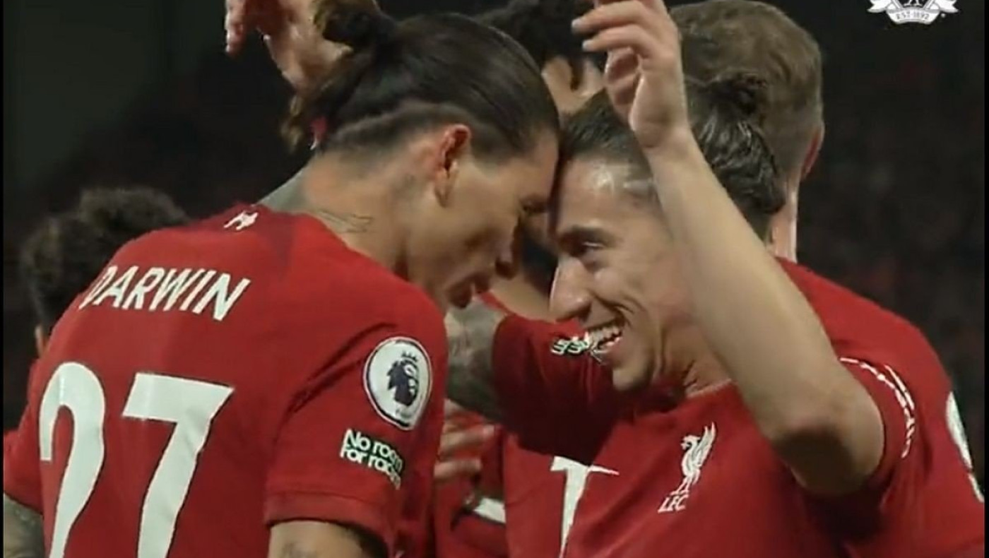 Ο Νούνιες «σιγοντάρει» τον Τσιμίκα: «Πάμε για περισσότερα αδερφέ»