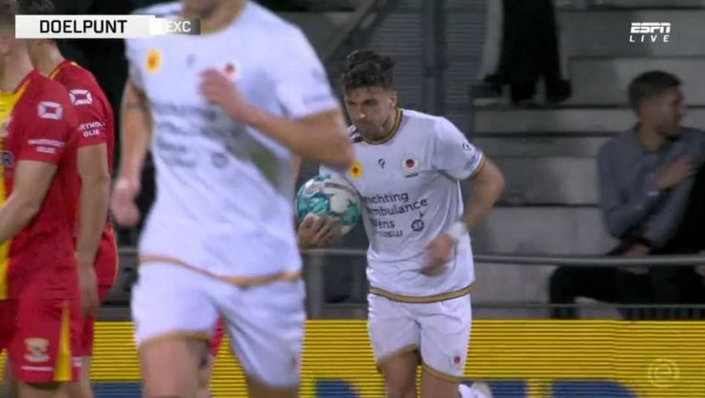 Ξανά γκολ για τον Λάμπρου, στην ήττα της Εξέλσιορ