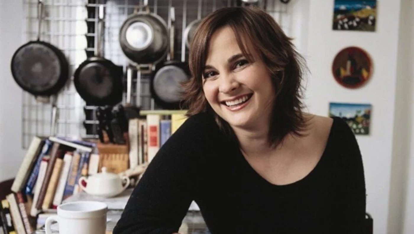 «Τζούλι και Τζούλια»: Πέθανε η συγγραφέας του έργου σε ηλικία 49 ετών