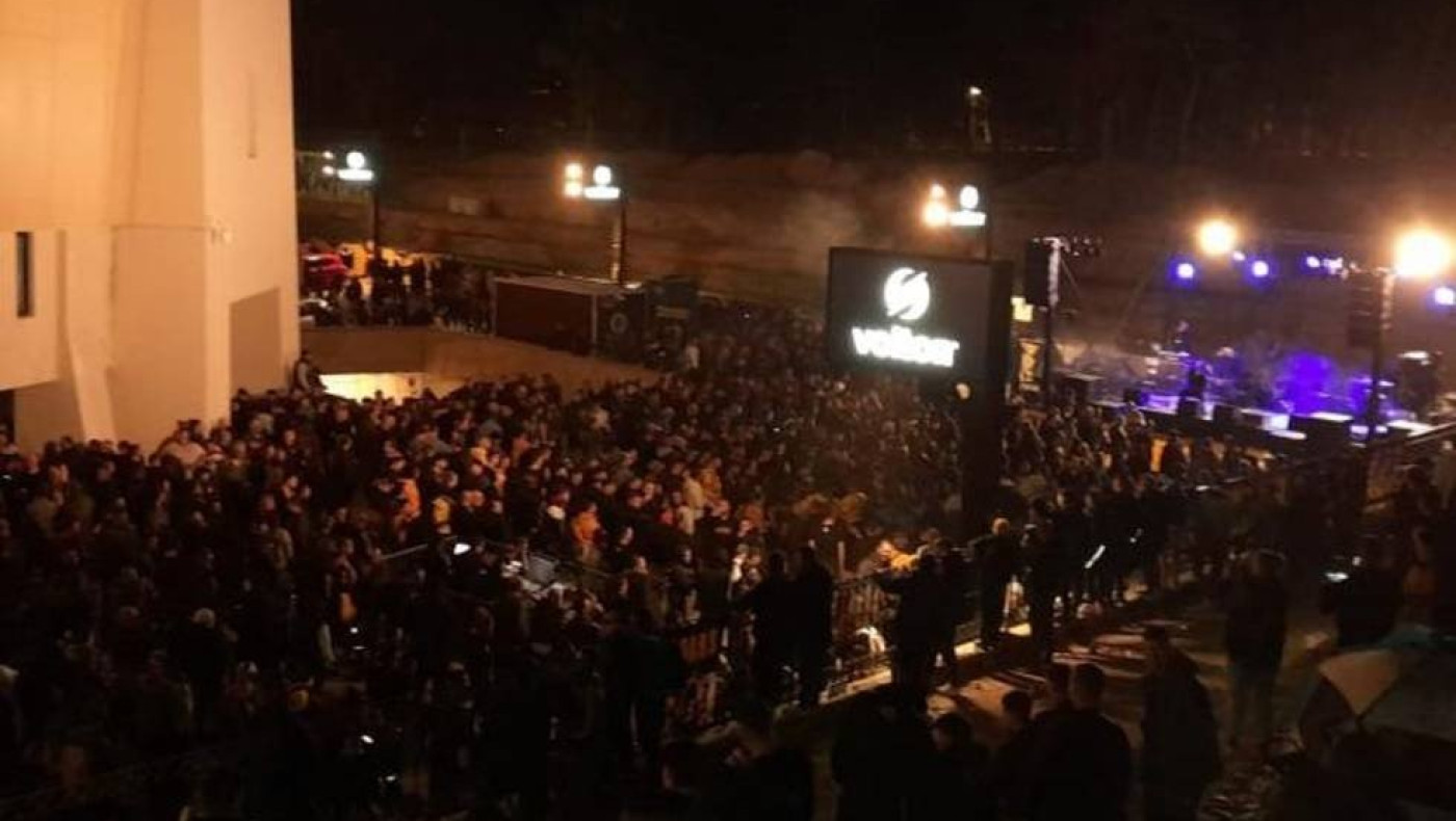 Original 21: Χαμός στο πάρτι για τα 40 χρόνια από την ίδρυσή της στην «ΟPAP Arena» και συνθήματα κατά ΠΑΟΚ