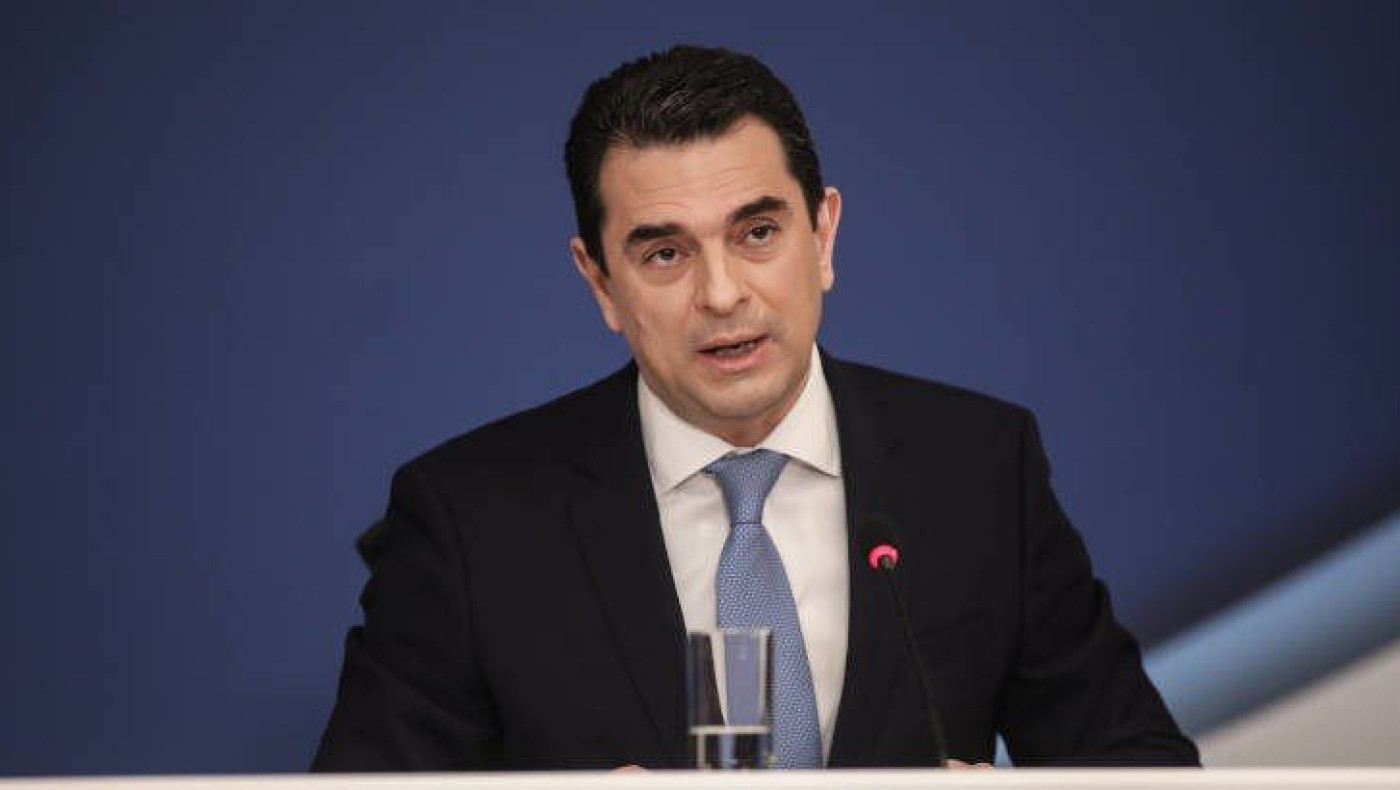 Ρεύμα: Αυτά είναι τα υπερέσοδα των ιδιωτών παρόχων-Σκρέκας: «Θα φορολογηθούν με 90%»