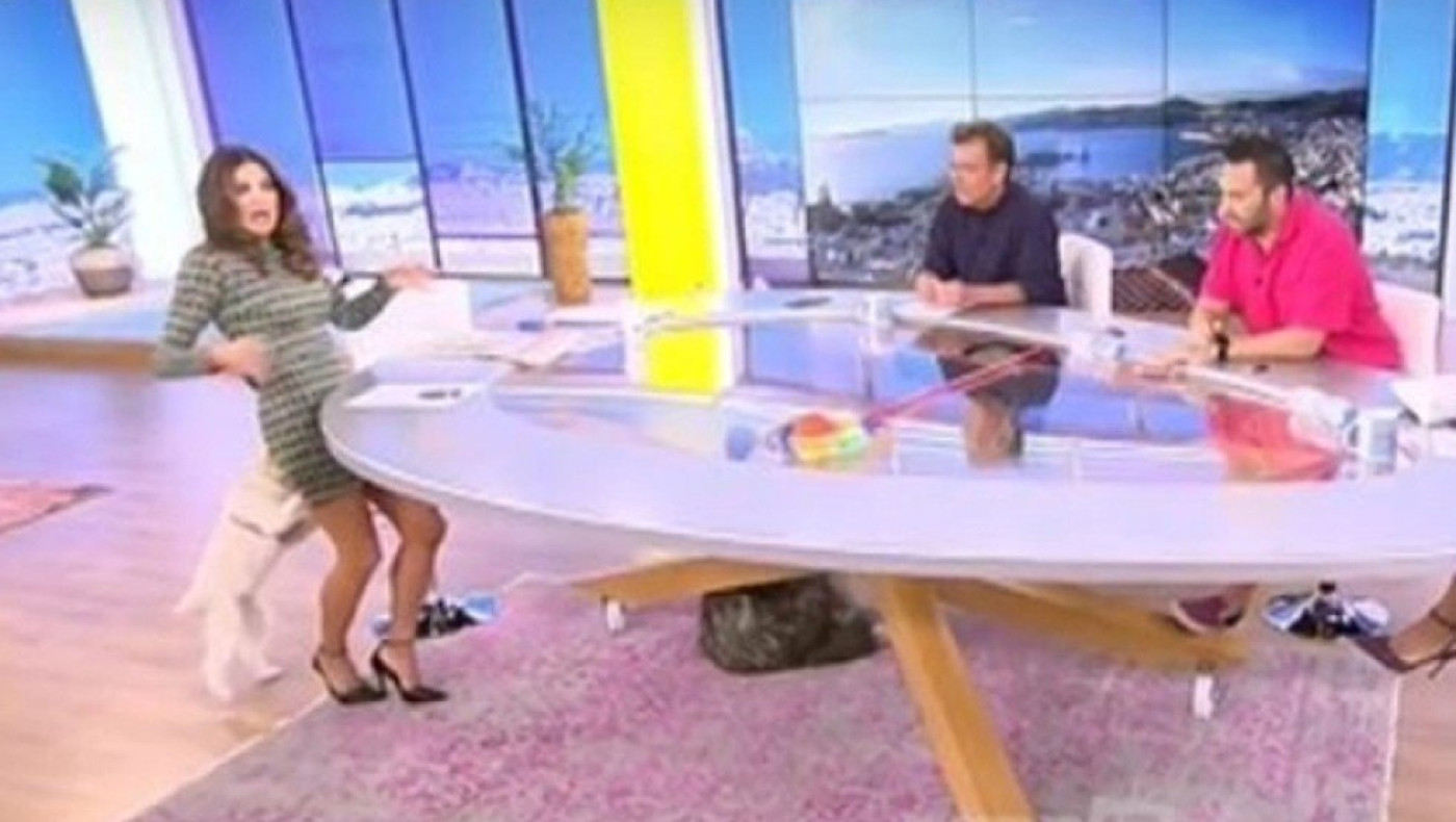 Τσιμτσιλή: Της... όρμηξε το σκυλάκι της εκπομπής on air