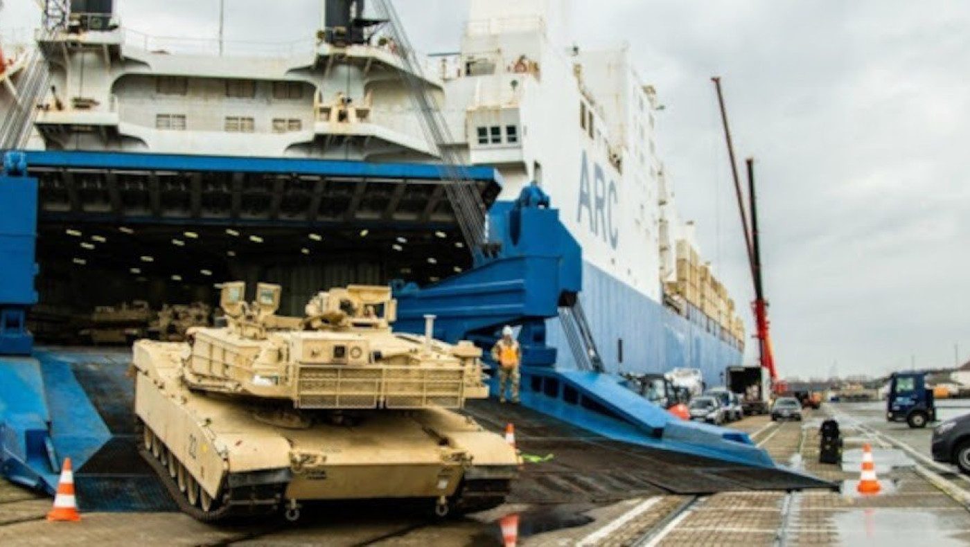 Ρωσικά ΜΜΕ: Φτάνουν σε Αλεξανδρούπολη και Θεσσαλονίκη αμερικανικά πλοία με όπλα