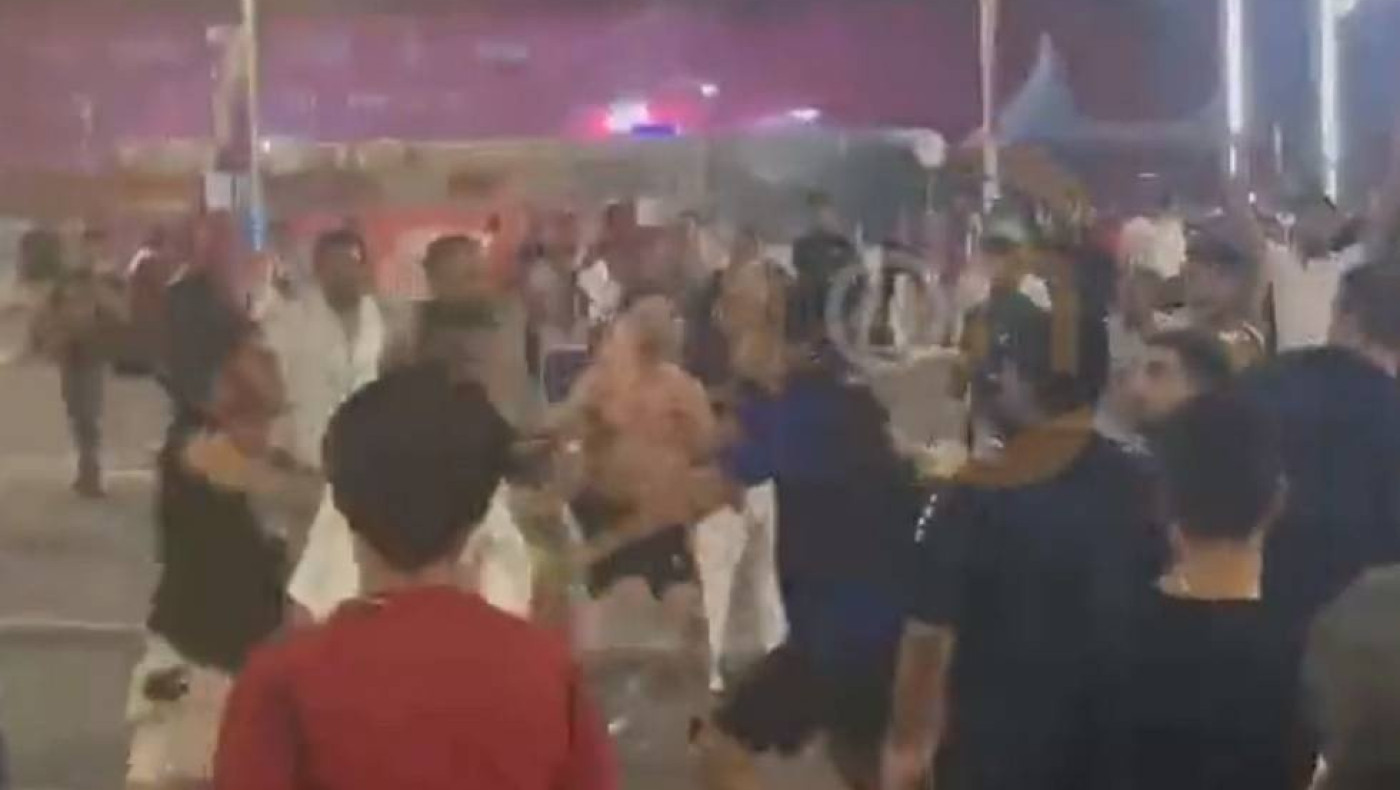 Παγκόσμιο Κύπελλο: Απίστευτο ξύλο ανάμεσα σε Αργεντινούς και Μεξικανούς φιλάθλους