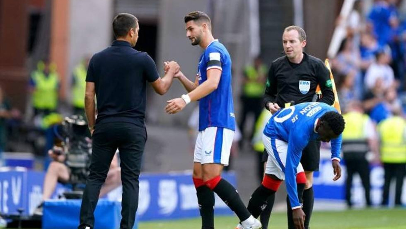 Ρέιντζερς: Τέλος ο Φαν Μπρόνκχορστ, τον αποχαιρέτησε ο Τσόλακ