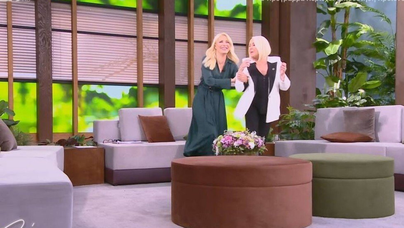 Απίστευτο σκηνικό! Η Μενεγάκη έριξε κάτω τη Ρούλα - «Με μισείς τελικά»!