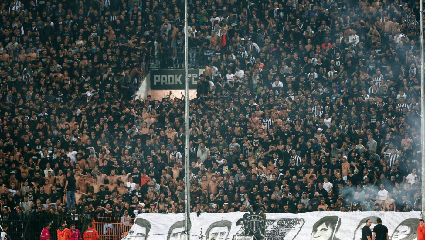 Εχασε το ματς, κέρδισε το χειροκρότημα!