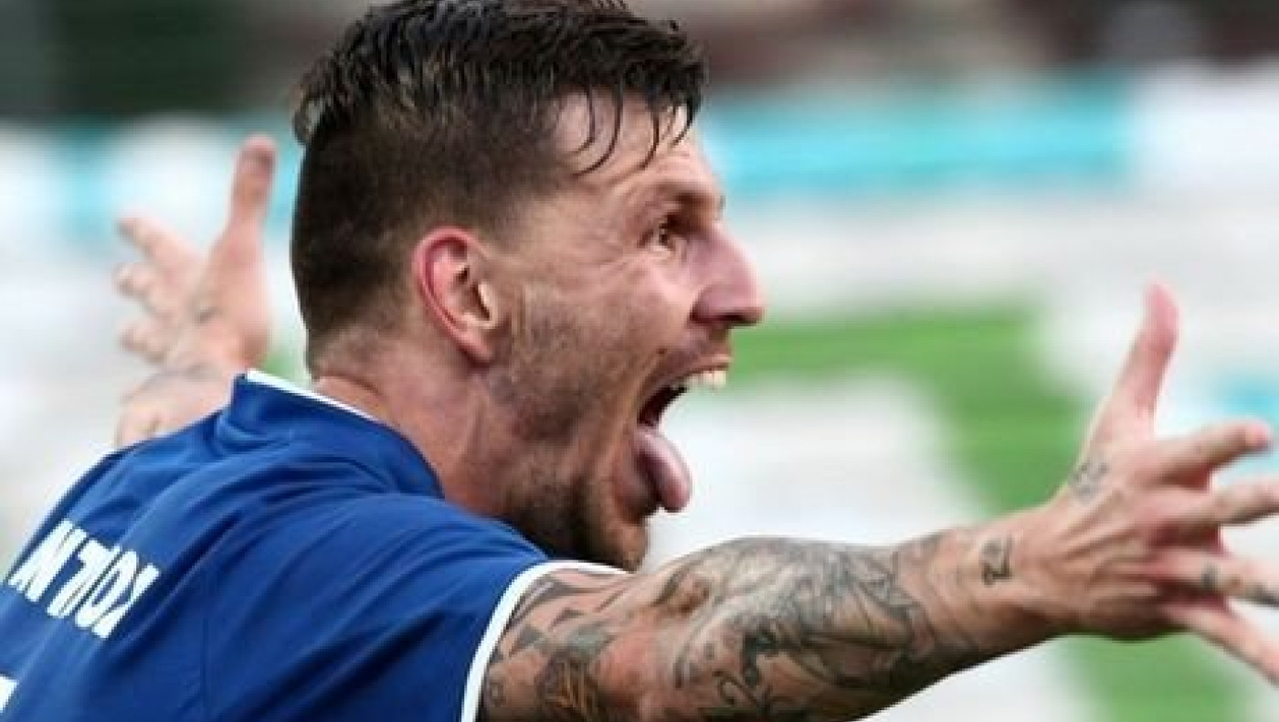 One Mάντζιος show!