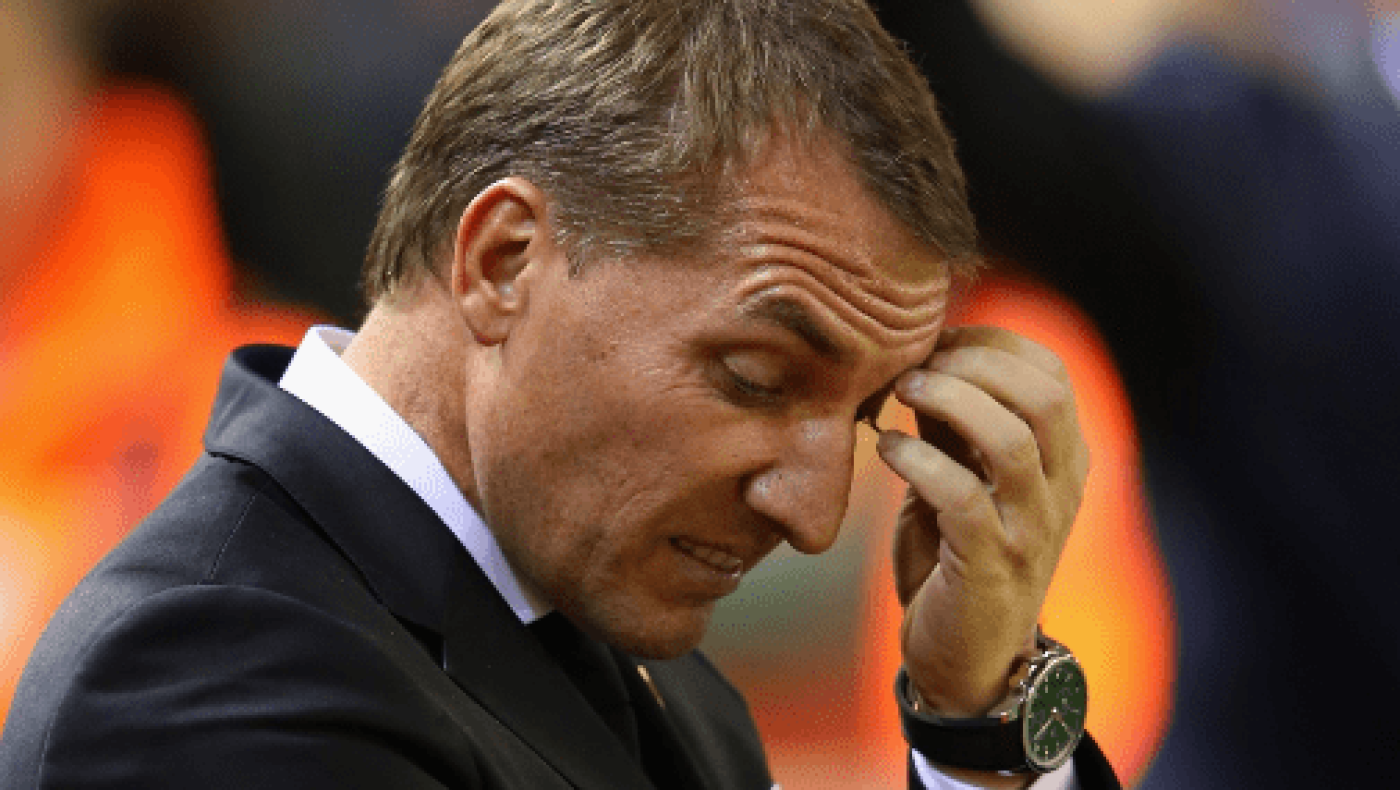 Παίζει το κεφάλι του στο ντέρμπι