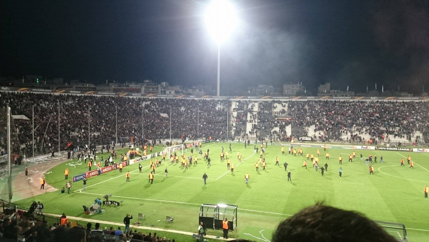 Εισβολή των οπαδών του ΠΑΟΚ (VIDEO)