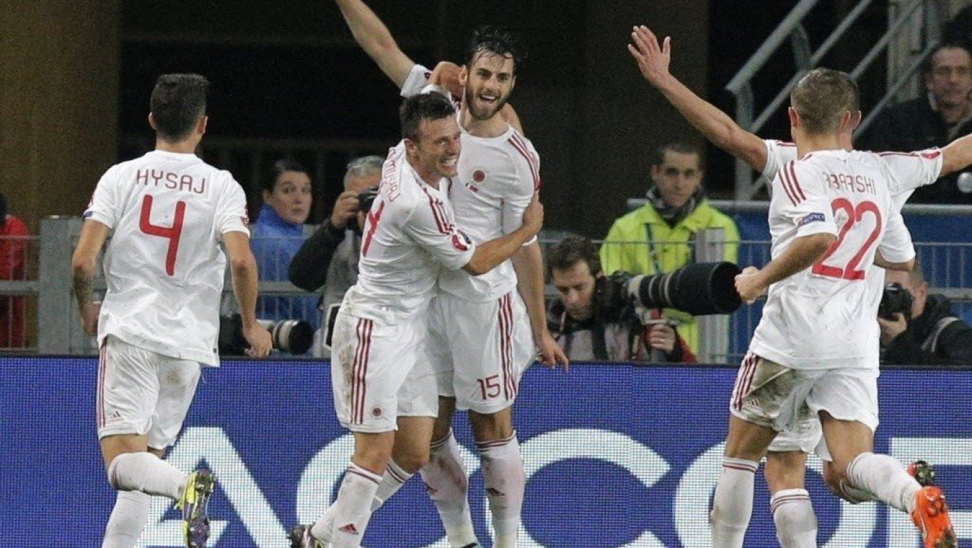 Αξία στο διπλό της Αλβανίας 