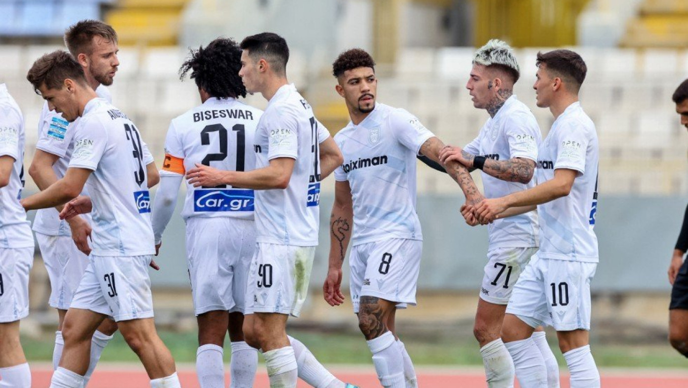 Με τέτοιο χαρτί πώς να χάσει «παρτίδα»…