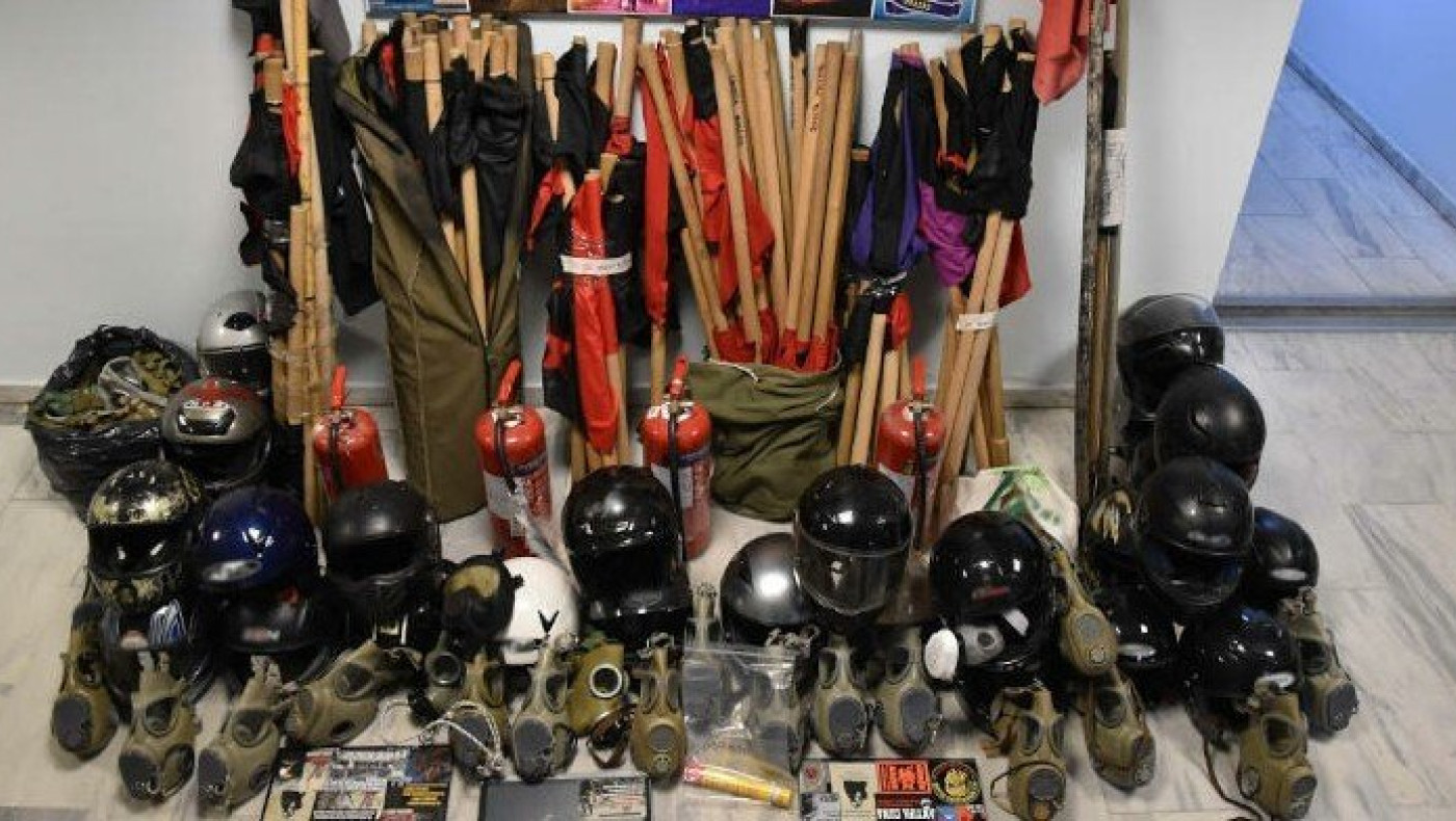 Θεσσαλονίκη: «Κράνη, κοντάρια και μάσκες»-Η ΕΛ.ΑΣ. για την εκκένωση της κατάληψης Mundo Nuevo (pics, vid)