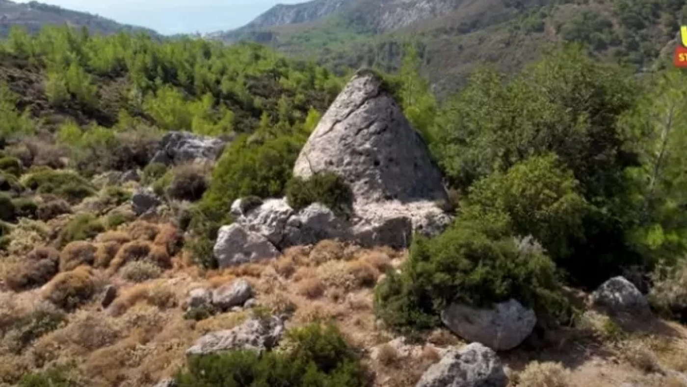Πυραμίδα Σούγιας: Παραμένει άλυτο το μυστήριο πίσω από το αρχαίο μνημείο της Κρήτης