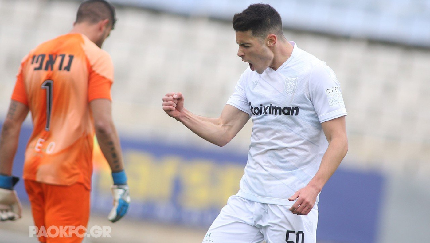 Ο… χαφ Μιχαηλίδης και ο σκόρερ Φιλίπε Σοάρες