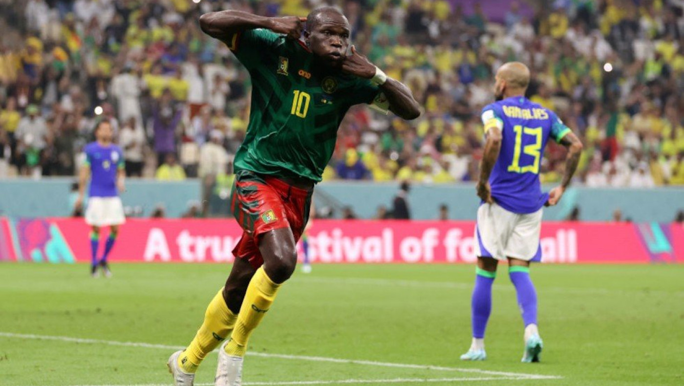 Το Καμερούν υποχρέωσε τη Βραζιλία στην πρώτη της ήττα αλλά αποκλείστηκε