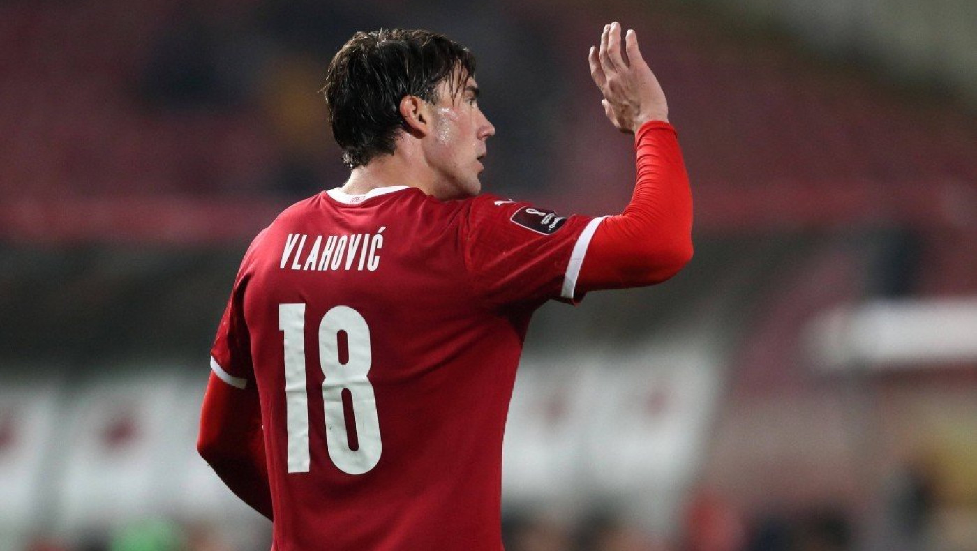 ΣΚΑΝΔΑΛΟ ΣΤΗ ΣΕΡΒΙΑ: «Ο Βλάχοβιτς έχει σχέση με τη γυναίκα του αναπληρωματικού τερματοφύλακα της Εθνικής»