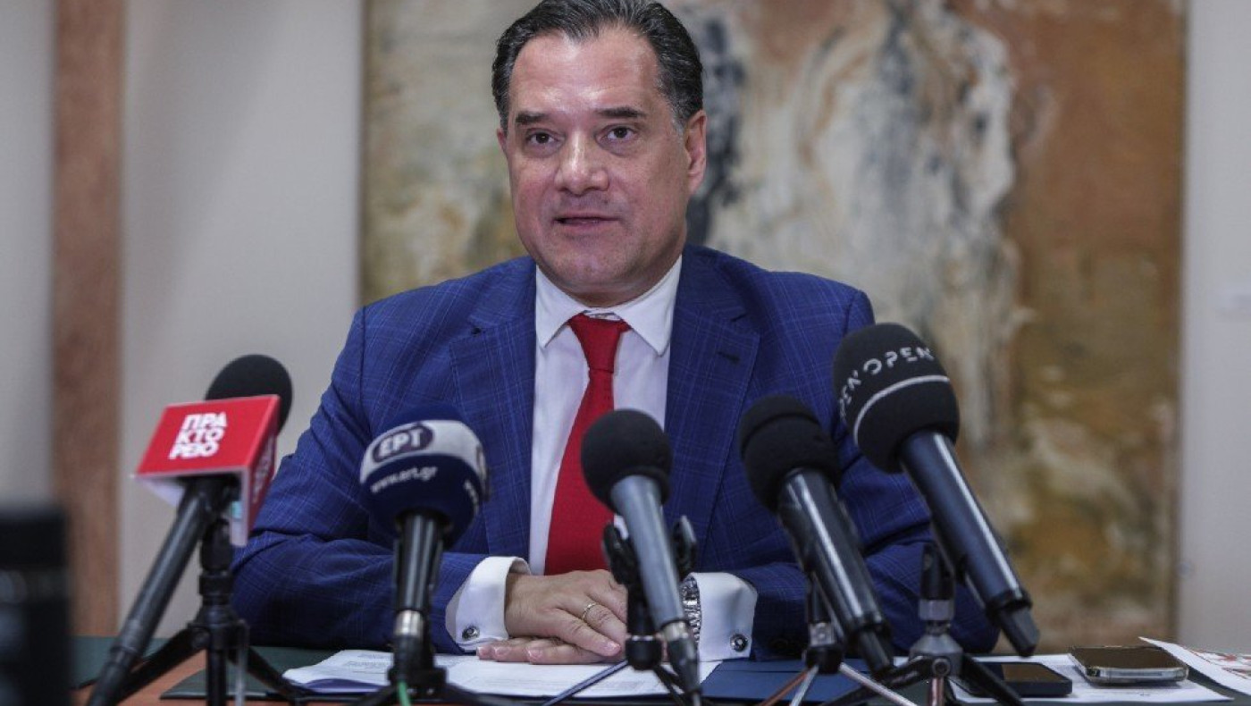 Άδωνις Γεωργιάδης: «To καλάθι του νοικοκυριού εξοικονομεί ως και 800 ευρώ»