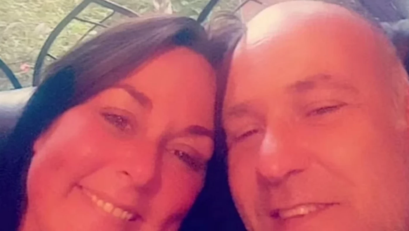 Βοήθησε στην καταδίκη του παιδόφιλου συζύγου της, αναγνωρίζοντας το μόριό του που έστελνε σε ανήλικες