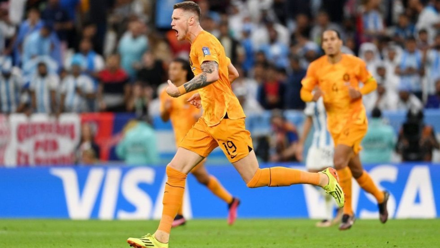 Παγκόσμιο Κύπελλο: Μπήκε ξανά στο ματς η Ολλανδία, μείωσε με Βέγκχορστ