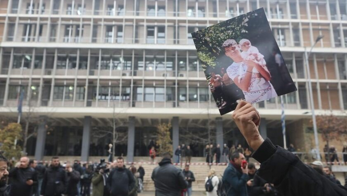 Μέχρι τη Δευτέρα η απόφαση για τον αστυνομικό που πυροβόλησε τον 16χρονο Ρομά