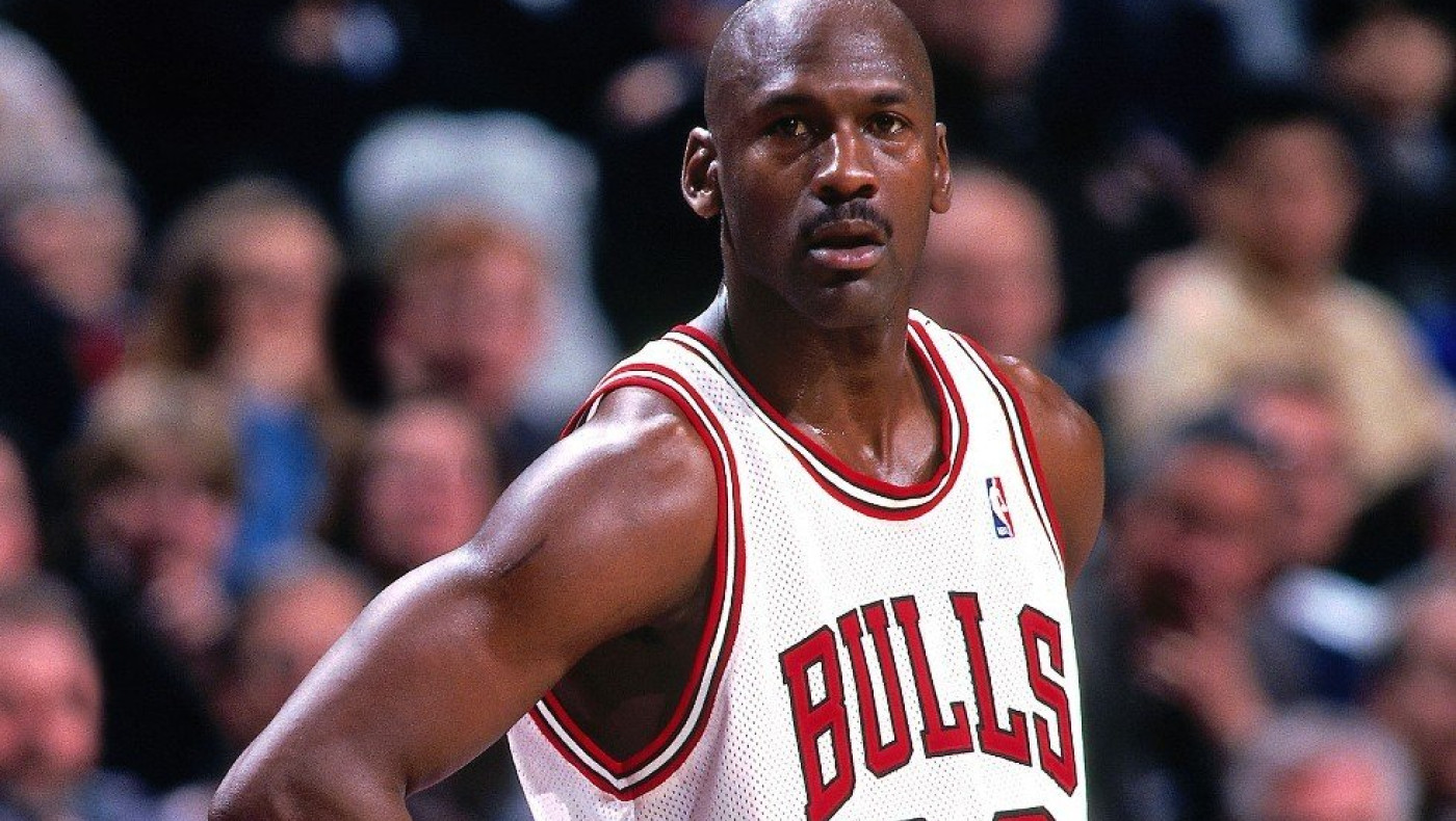 Μάικλ Τζόρνταν: Το ποσό-«μαμούθ» για το οποίο πουλήθηκε φανέλα του σε δημοπρασία