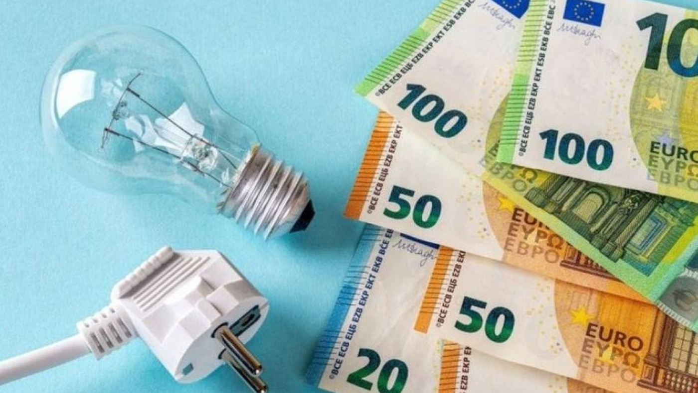 Ρεύμα: Έρχεται το νέο διζωνικό τιμολόγιο-Ποιες ώρες της ημέρας θα είναι φθηνότερο