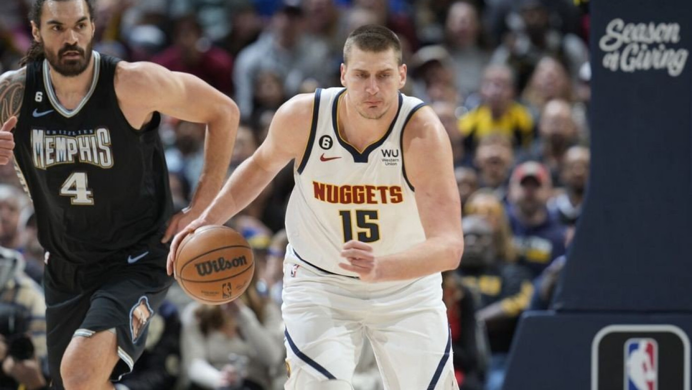 Τριπλό «13άρι» του Γιόκιτς – Ακόμη βάζει τρίποντα ο Μάρκανεν