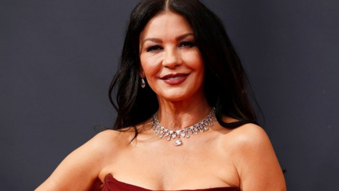 Κάθριν Ζέτα Τζόουνς: «Έχω αφίσες του Μέσι σε όλο το σπίτι»