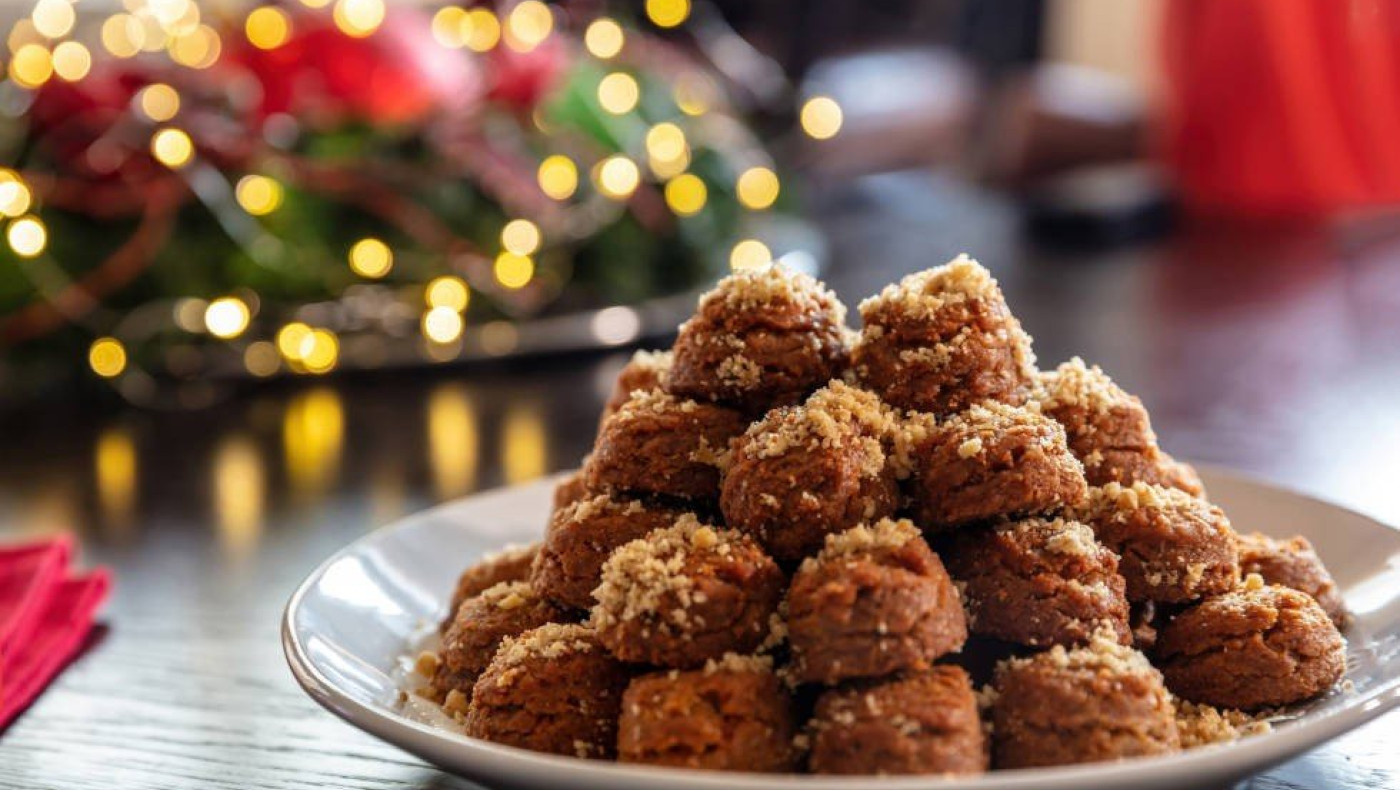 «Amore»: Προσφορά για 1 κιλό Παραδοσιακά Μελομακάρονα