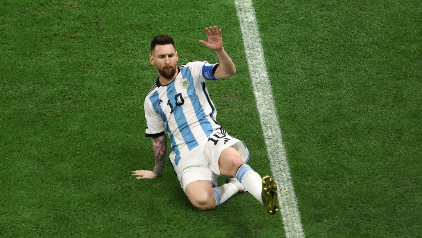 Παγκόσμιο Κύπελλο: Αυστηρό πέναλτι δίνει ο Μαρτσίνιακ, ο Μέσι άνοιξε το σκορ