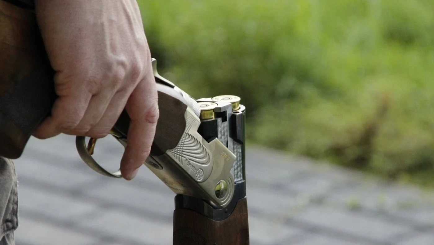 Αλμυρός: Πατέρας απείλησε με όπλο συμμαθητές του παιδιού του