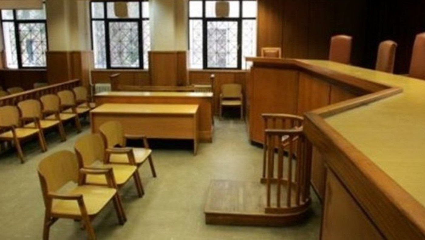 Ηράκλειο: Πατέρας 8 παιδιών στο αυτόφωρο για ενδοοικογενειακή βία