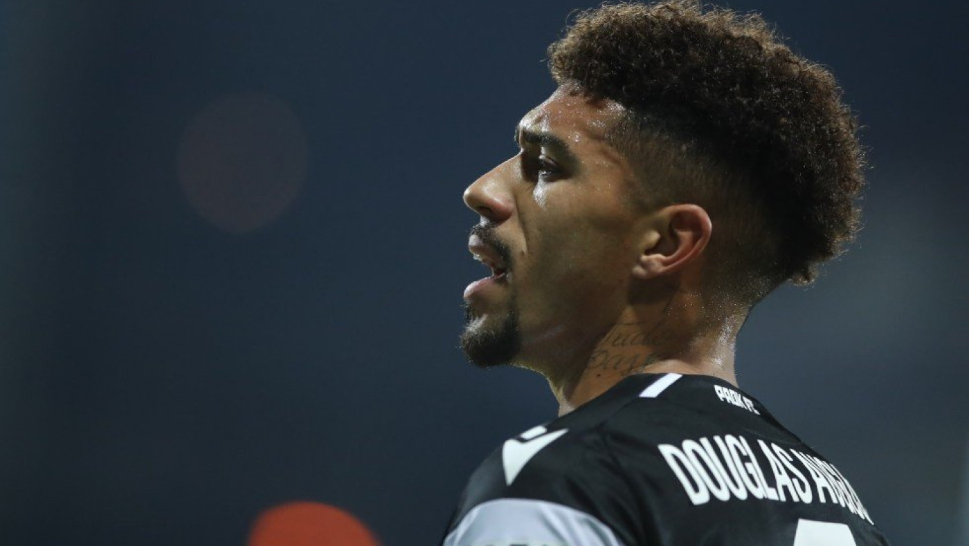 Ντόμινο εξελίξεων θα επιφέρει ενδεχόμενη πώληση του Αουγκούστο