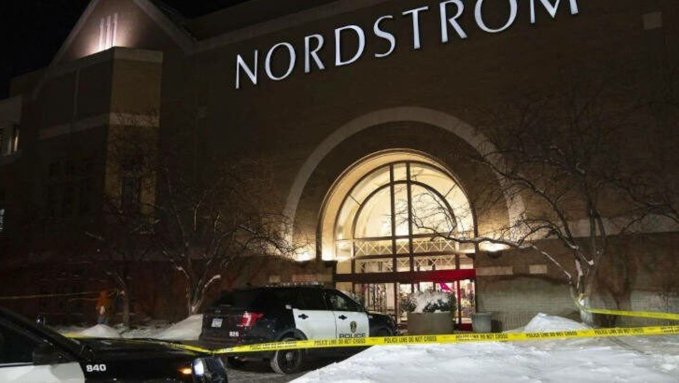 ΗΠΑ: Νεκρός 19χρονος από πυρά στο μεγαλύτερο εμπορικό κέντρο