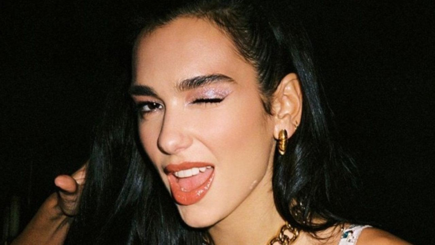 Dua Lipa: Μιλά ανοιχτά για το σεξ και ζητά να κάνουμε το ίδιο