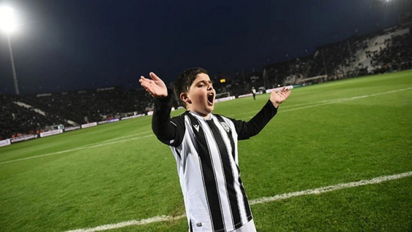 Η UEFA αποθέωσε στον 9χρονο Λέανδρο και στον κόσμο του ΠΑΟΚ!