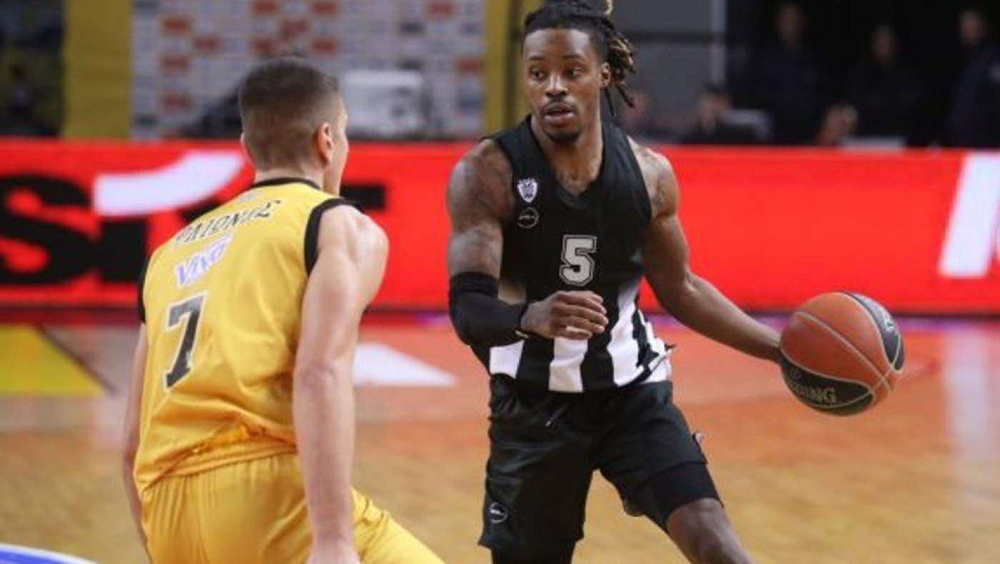 ΠΑΟΚ: Τα όργια του Ράιλι και το «ασπρόμαυρο» ξέσπασμα στα Άνω Λιόσια