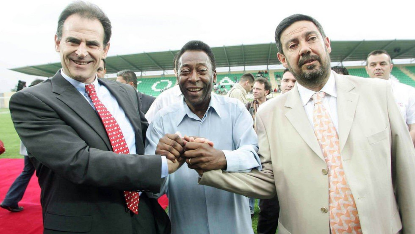 Πιαλόγλου: «Πιθανόν να ήταν και επιθυμία του Πελέ να καβαλήσει τη μηχανή με τον Πανόπουλο»