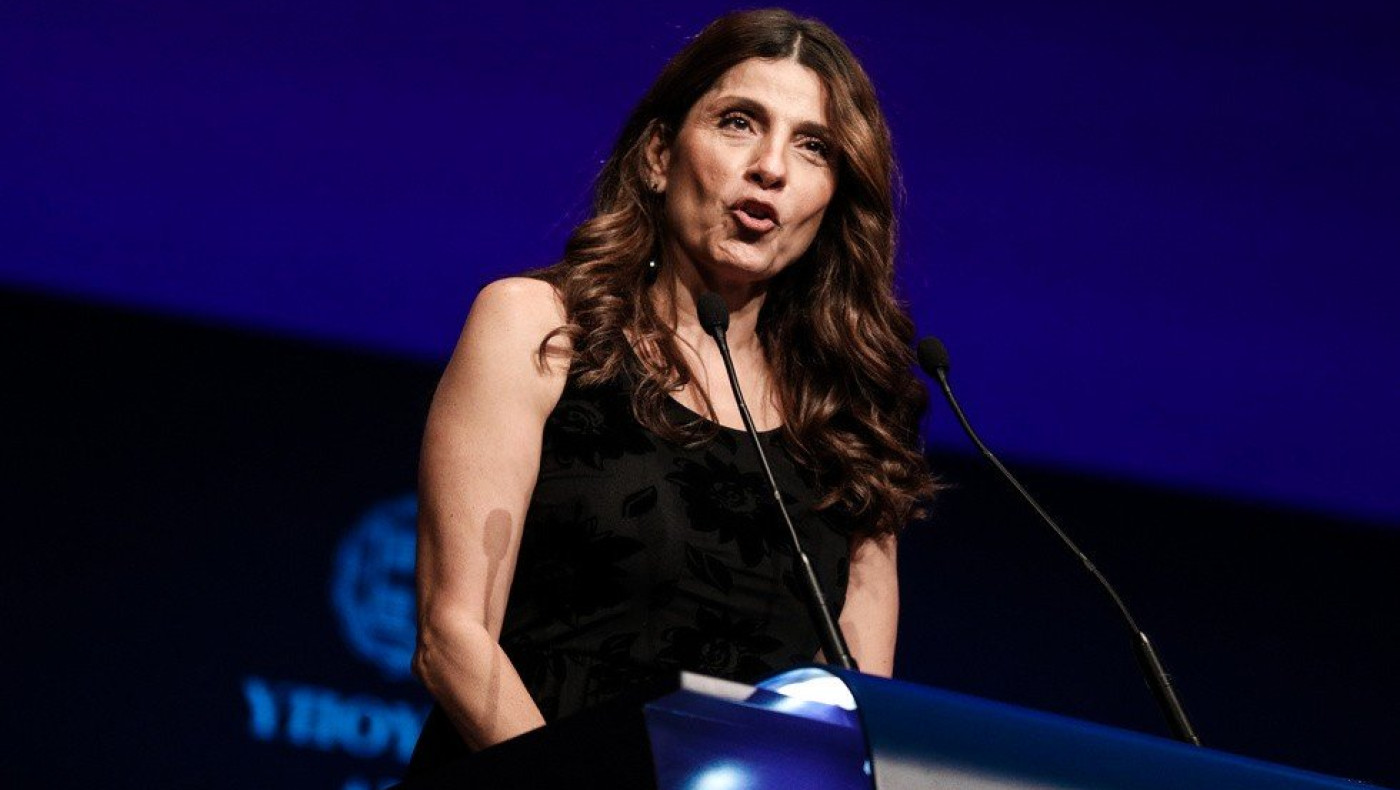 Η Πόπη Τσαπανίδου πήγε βόλτα στις παραλίες της Καραϊβικής