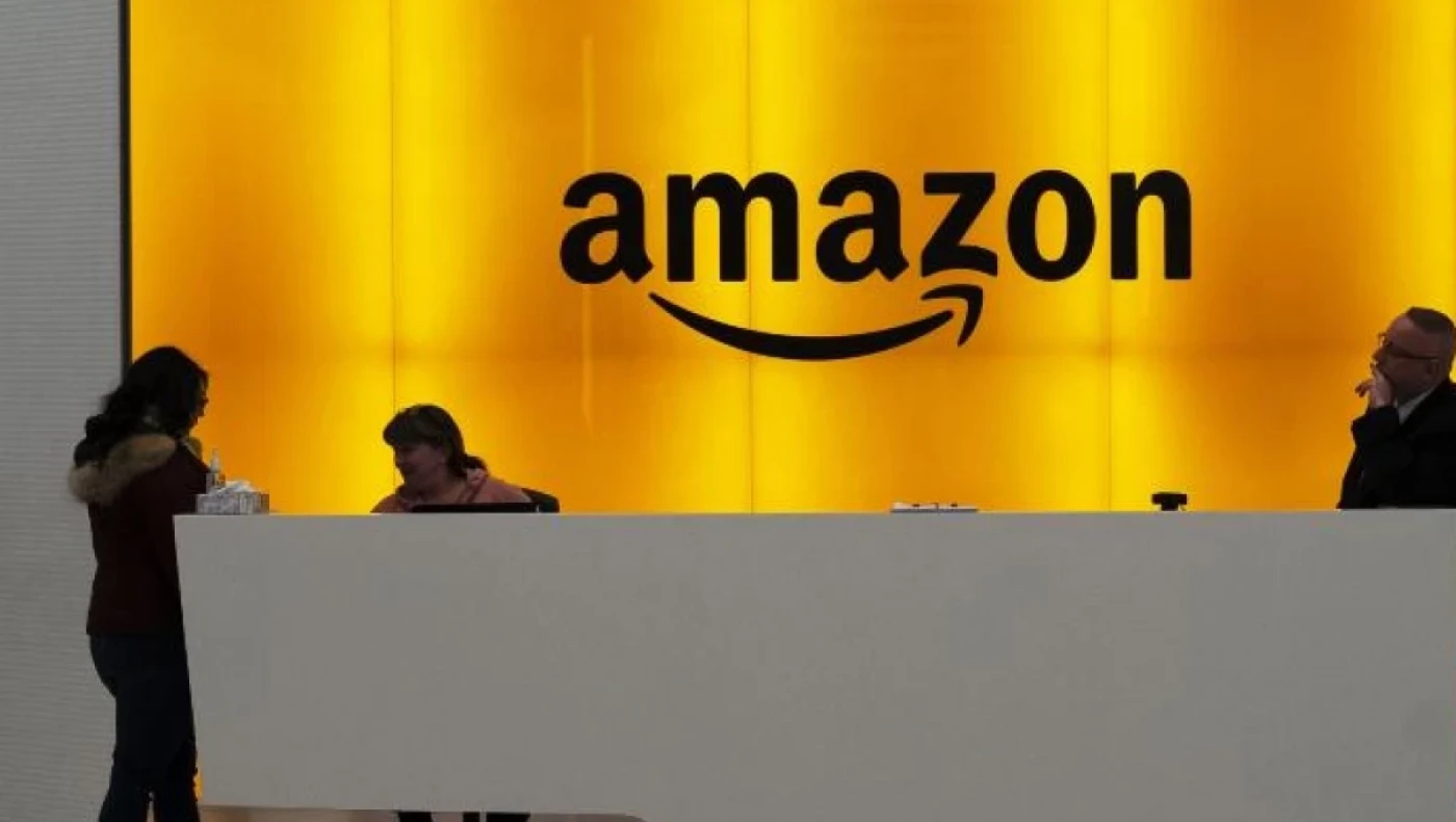 Amazon: Επιβεβαίωσε την απόλυση πάνω από 18.000 εργαζομένων