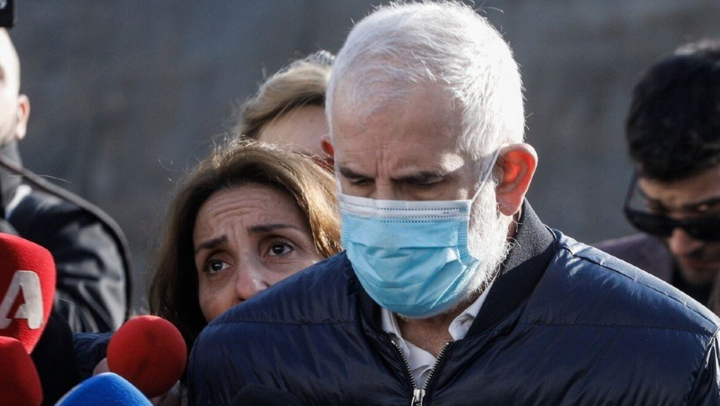 «Είμαι ο Πέτρος Φιλιππίδης και καταστράφηκα»: Τα πρώτα λόγια στο εδώλιο