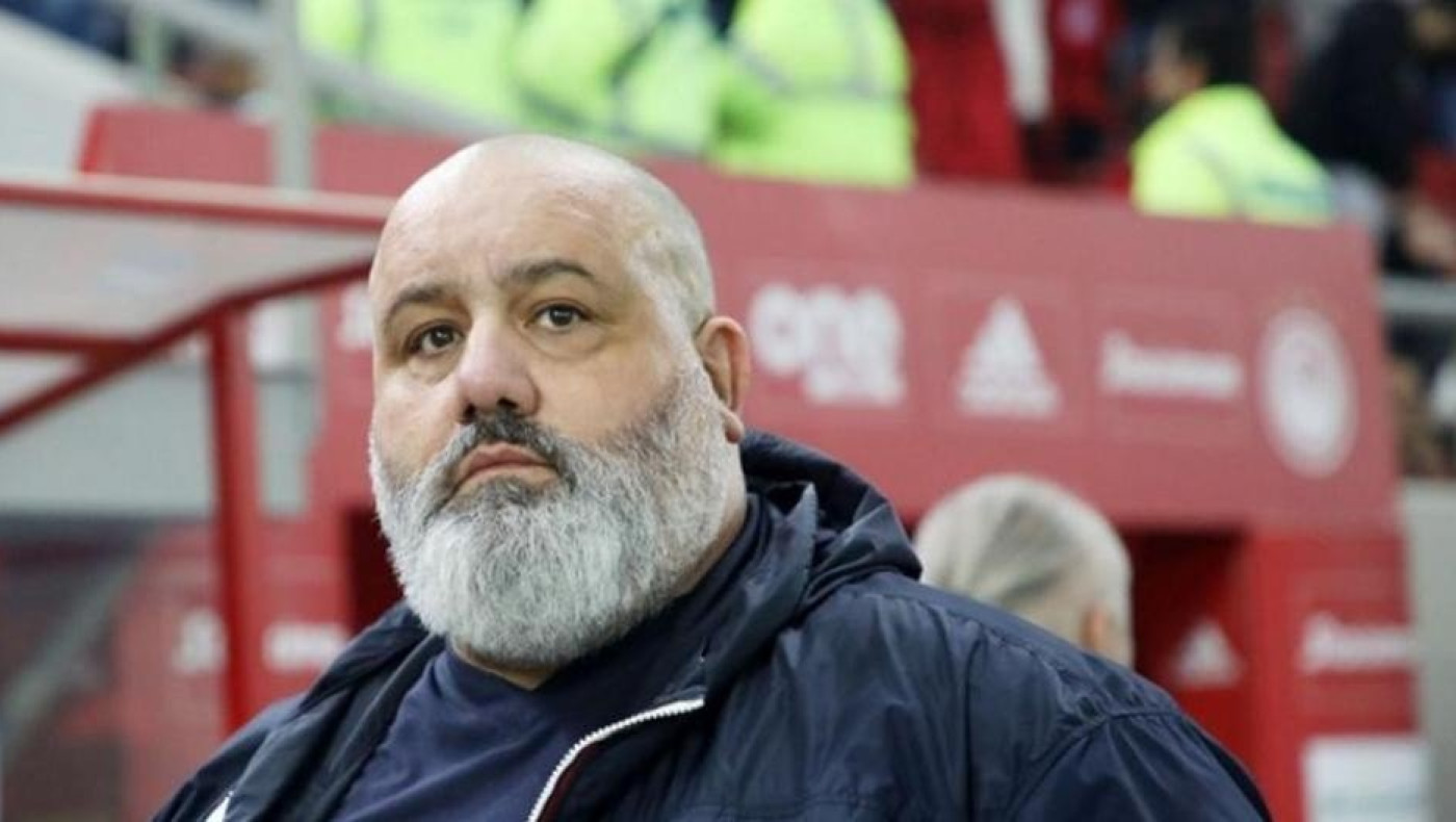 Καραπαπάς: «Κανένας παίκτης του Ολυμπιακού δεν τσακώθηκε με τραγουδιστή»