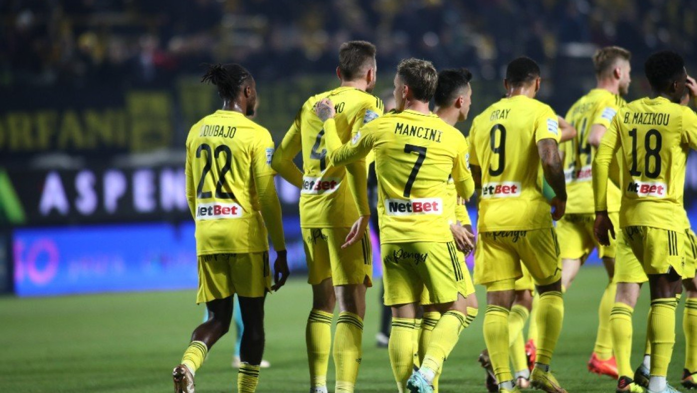 Αν θέλει να προχωρήσει στο κύπελλο ο Άρης, πρέπει να... ψηλώσει το αγωνιστικό του ταβάνι