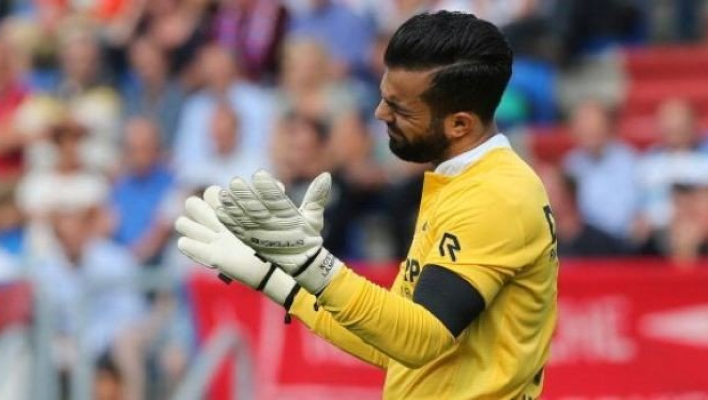 Πρεμιέρα στην Ολλανδία, γκέλα ο Λάμπρου!(video)