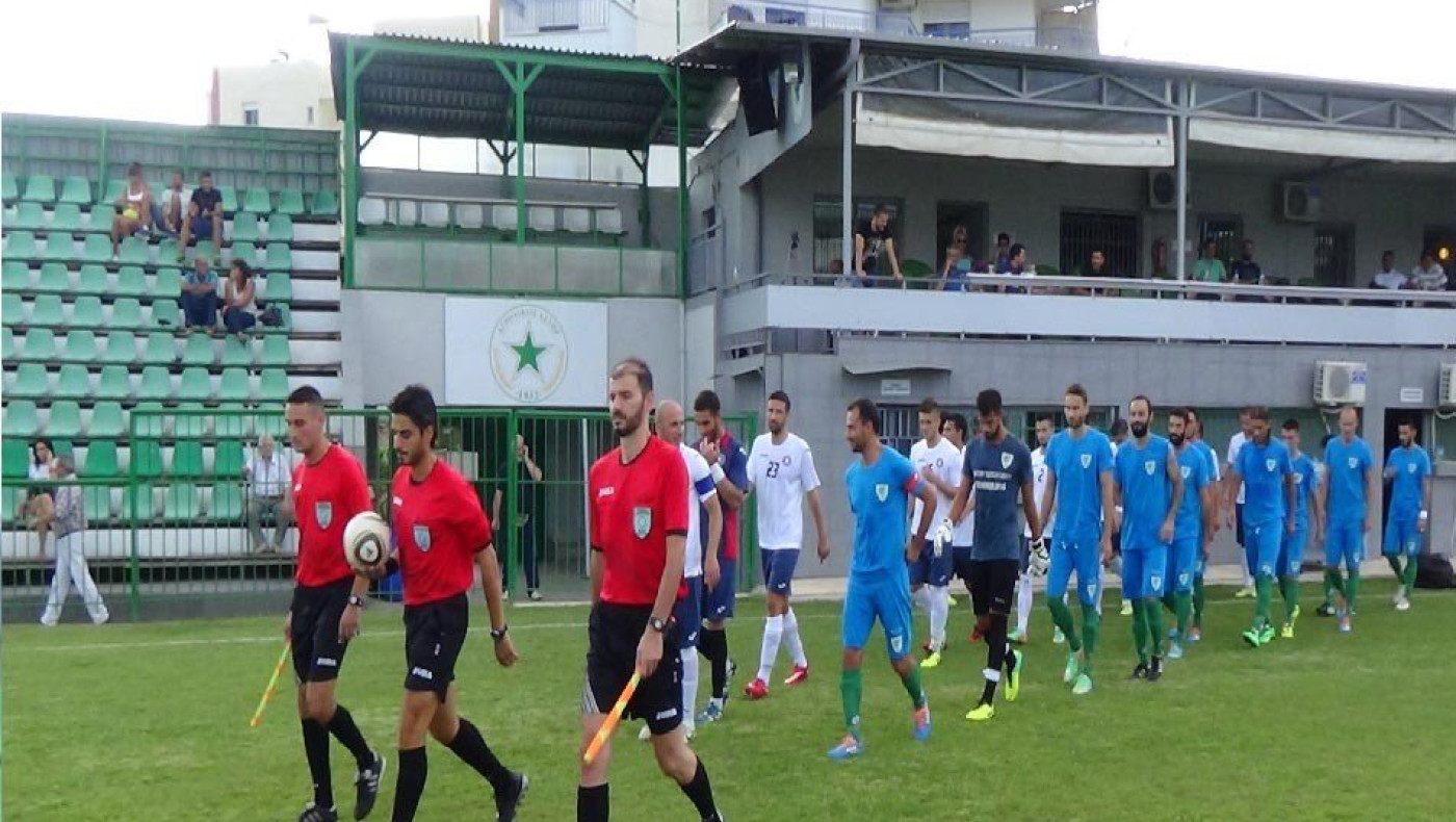 «Άσφαιροι» και οι δύο 