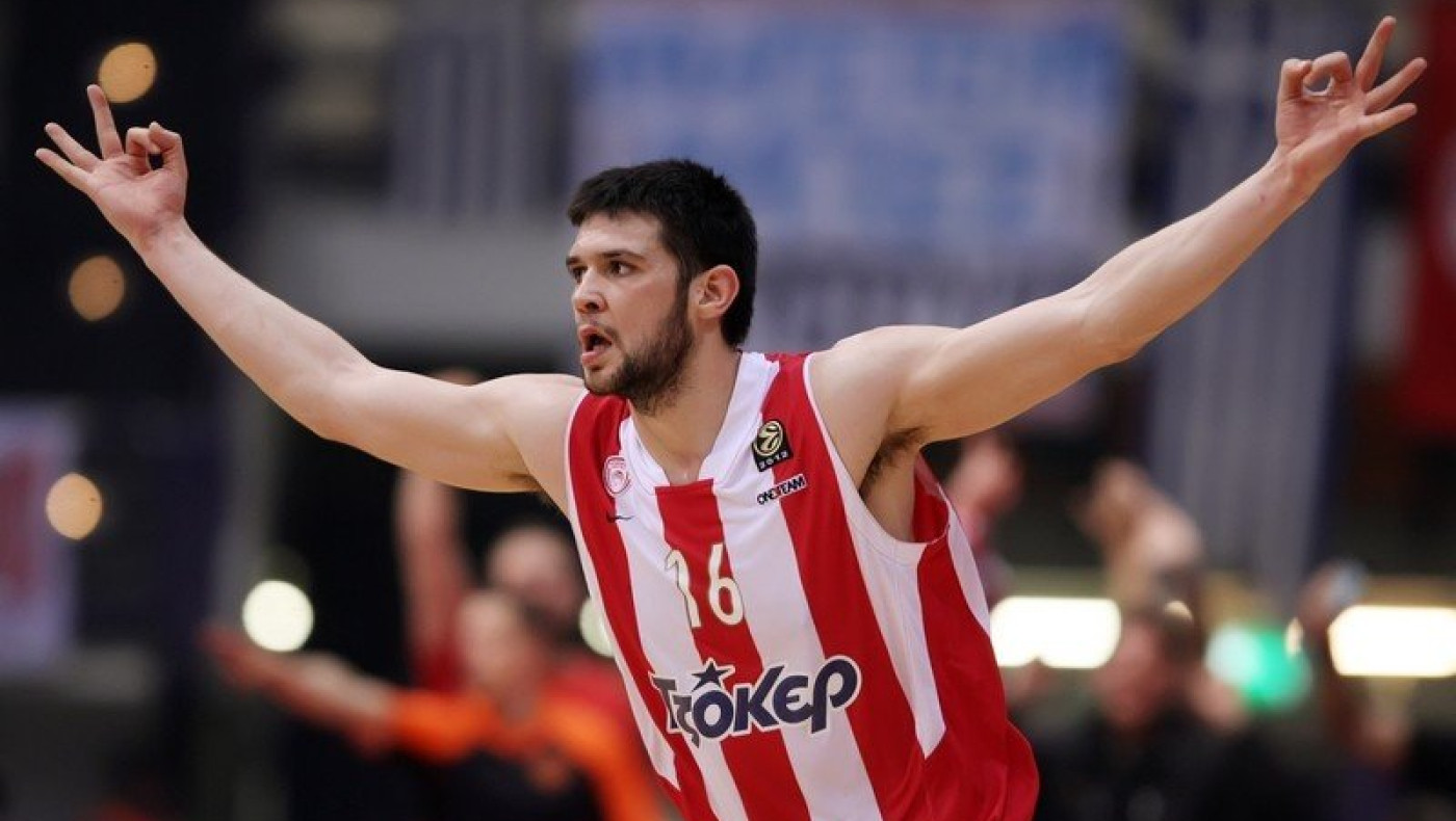 «Του ευχόμαστε να πετύχει»